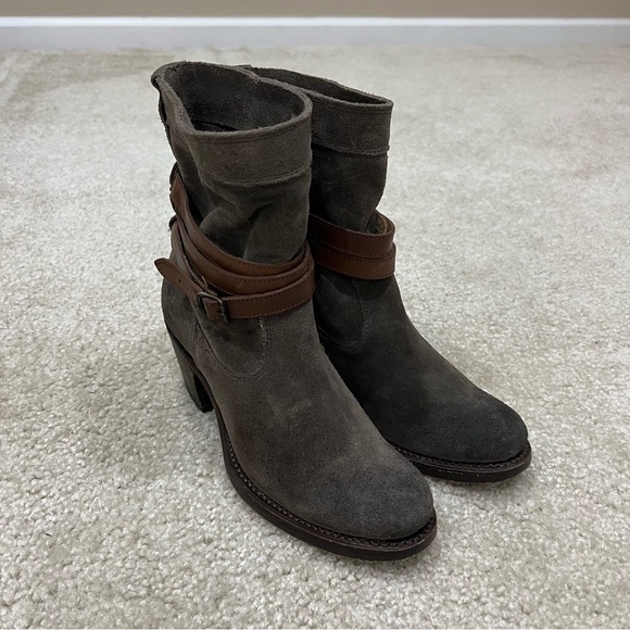 Frye Women Jane Strappy Short Ankle Boot Suede Leather  Pull On Size 5.5 B Gray, - Picture 3 of 16